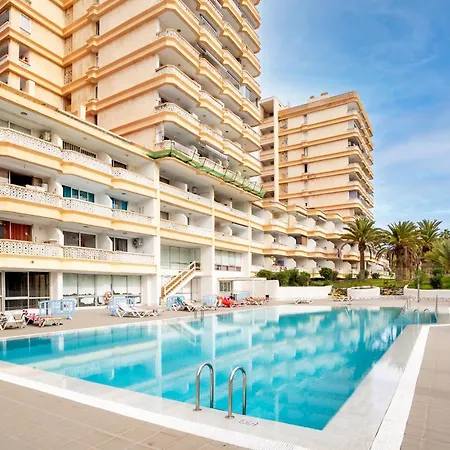 Home2book Terrace & Pool Retreat, Americas Apartment *
