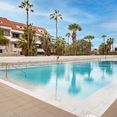 Home2book Terrace & Pool Retreat, Americas Apartment *