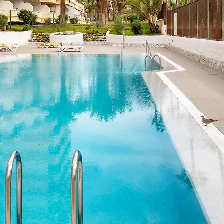 Home2book Terrace & Pool Retreat, Americas Apartment *